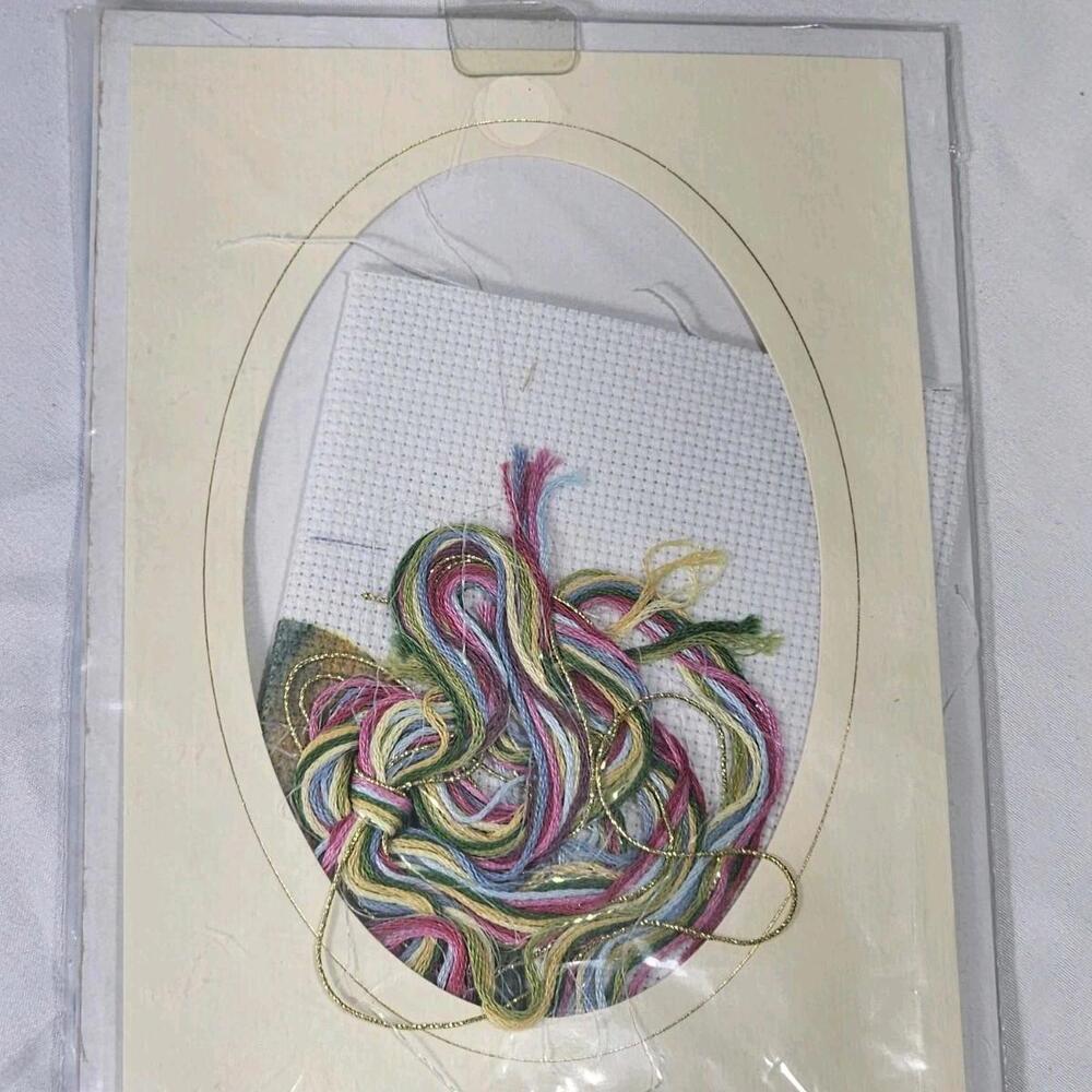 Candamar Designs cross stitch kit Messenger of Love 1997 NOS - Picture 2 of 2